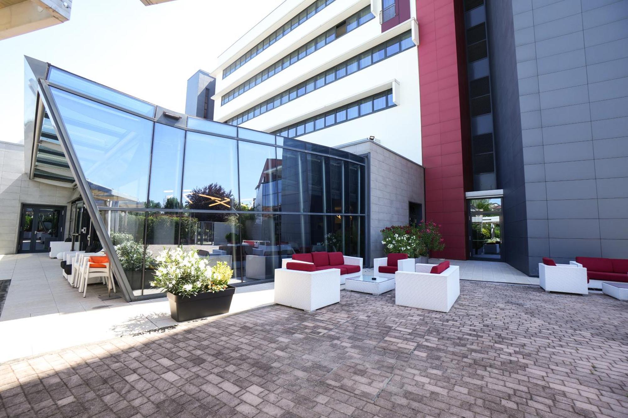 Rmh Modena Des Arts Ξενοδοχείο Εξωτερικό φωτογραφία
