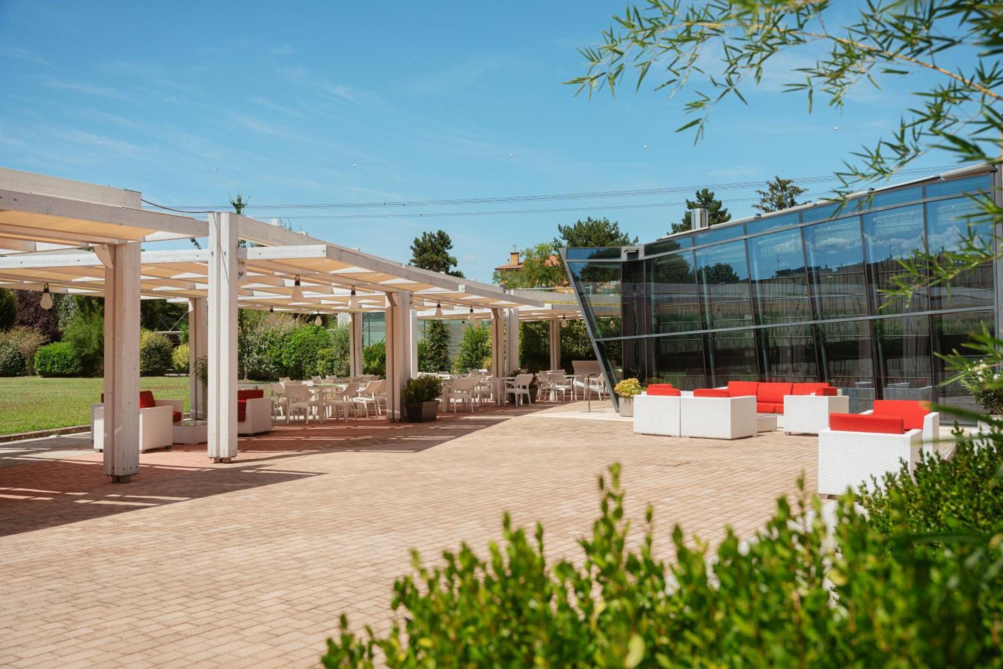 Rmh Modena Des Arts Ξενοδοχείο Εξωτερικό φωτογραφία