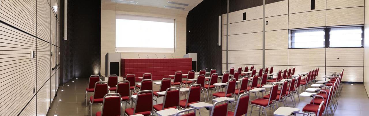 Rmh Modena Des Arts Ξενοδοχείο Εξωτερικό φωτογραφία